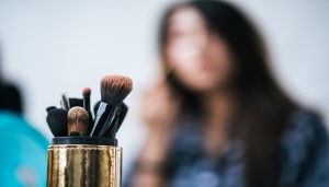 makeup brushes spending most of time doing make up to hide vitiligo or white patches or safed daag